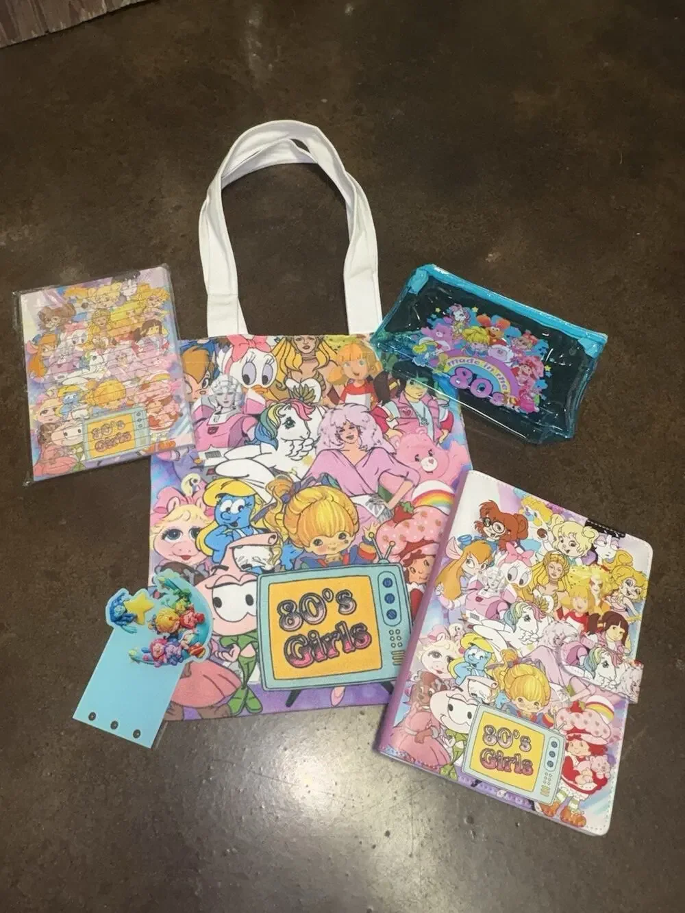 80’s Cartoon Girls G A5 binder with matching paper Bundle